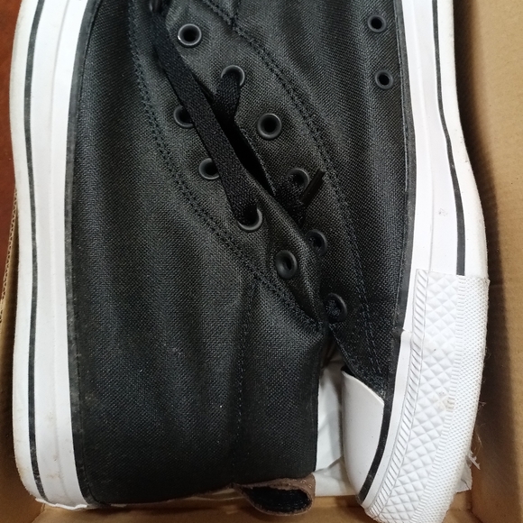 Converse Chuck Taylor Street Mid Black Used Black Mens Size 9.5